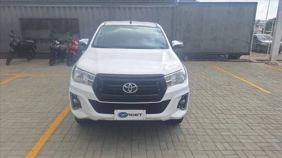TOYOTA HILUX 2.7 SRV 4X4 CD 16V FLEX 4P AUTOMÁTICO